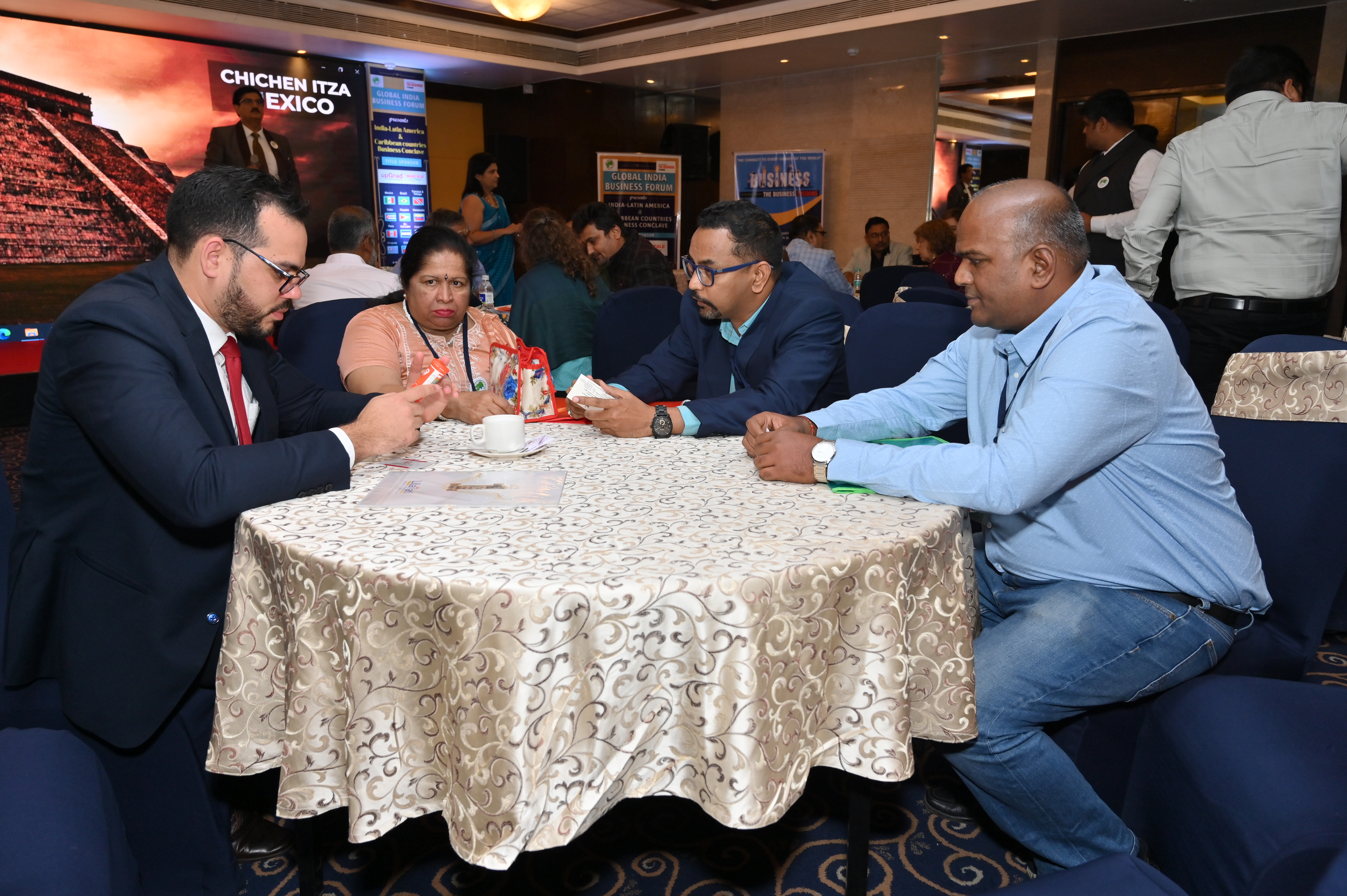 gibf-past-event-india-latin-america-and-caribbean-country-business-conclave-cuba-mr-abel-aballe-despaigne-cda-a-i-embassy-of-republic-of-cuba-in-india-b2b-meeting