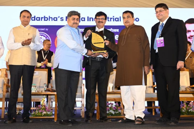 MSME leaders receiving awards